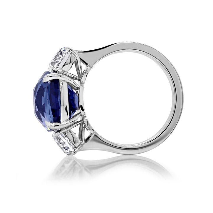 Ceylon sapphire and diamond engagement ring Clearance