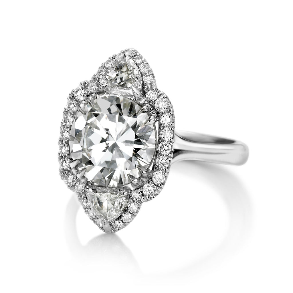 Helen Round Brilliant cut Diamond Engagement Ring in Platinum - David Alan
